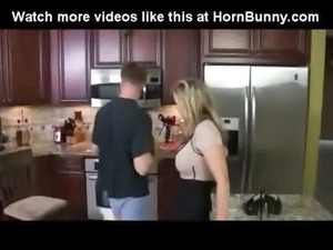 family fuck lady and son - hornbunny.com